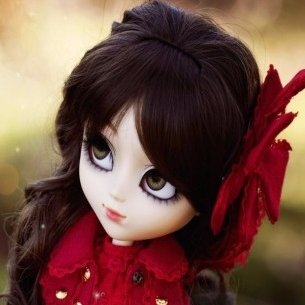 aminaadmas1's profile picture. 