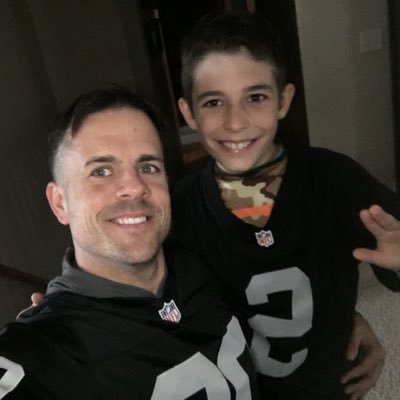 chirho10's profile picture. DCB