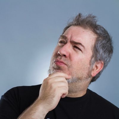 Tzalem's profile picture. UX head - Design Thinker, Roleplayer & Gamer.