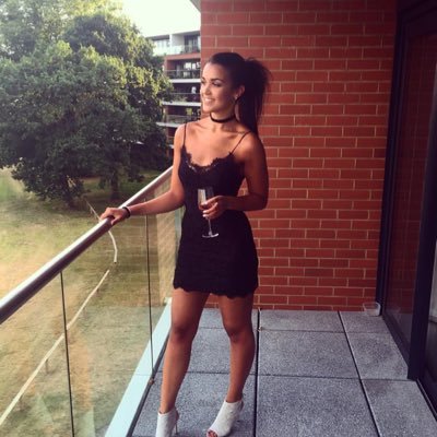 Jessica Salt || 21 || Beauty, Fitness and Lifestyle Blogger || Based in the South of England