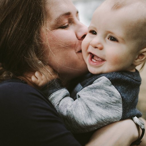 onlyaseason's profile picture. I'm a SAHM and I wear leggings everyday.             Let's not just survive motherhood. Let's thrive. Mom life hacks, tips, & tricks.