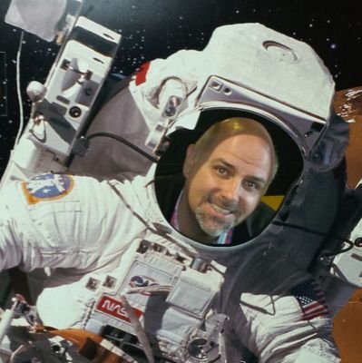 Proud husband and father. High school science teacher. AP Bio. FHS Quiz Bowl, Astronomy enthusiast. WSU Dad. Self appointed president of the Angie Fan Club