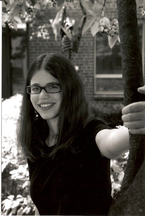 alisqrl42's profile picture. 