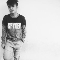 Deeky (@desmonddddd) 's Twitter Profile