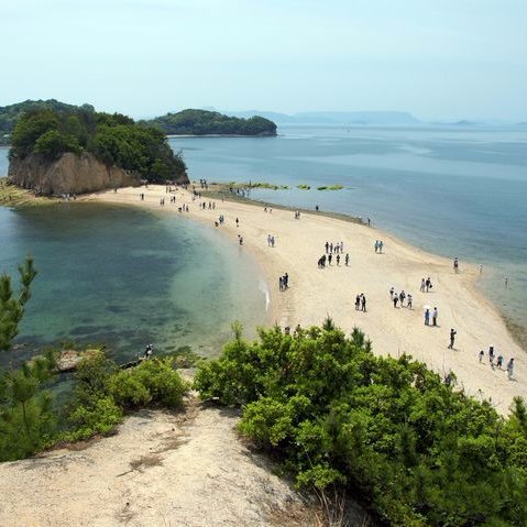 佐伯誠です 休日は何していますか? 僕は毎日空いたお時間に簡単な作業をすることで 自由に使える時間とお金が出来ました^^中国地方が好きです