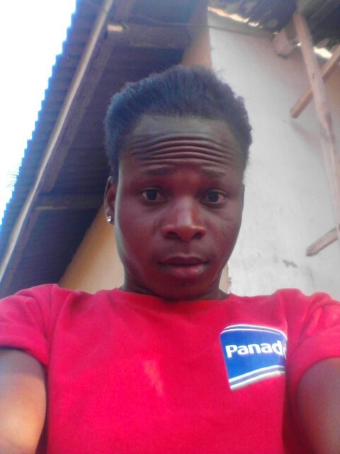 dareade12's profile picture. 
