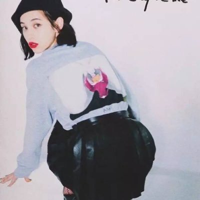 T_comons's profile picture. 