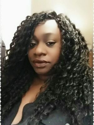 Nicoleh0lliday's profile picture. 