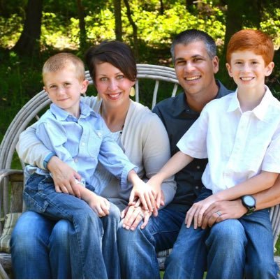 Proud UPSer, proud Dad to 5 wonderful children, proud husband to my wife. huge golfer who loves to travel with my family.