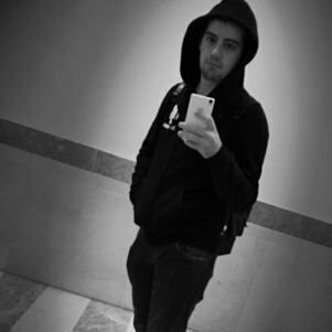 Vanitherock's profile picture. Follow the white rabbit.