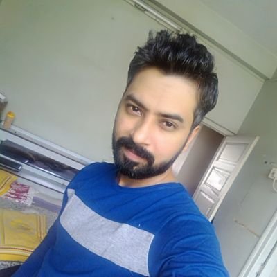 pratikcoolgeek's profile picture. 