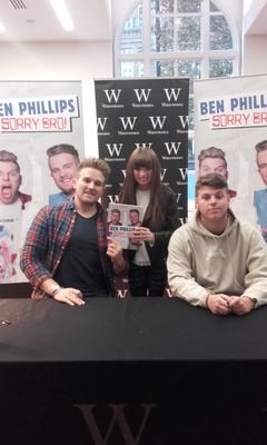LittleAimeexoxo's profile picture. Ben Phillips & Elliot Giles 😋

#Whyurecording?
#Stoprecording
#Keepsmiling
Met Ben And Elliot- Manchester Central Libraries- 5/11/2016 ❤💞❤💞❤💞❤
#Sorrybro 😋