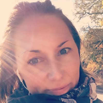 AlmstromMaria's profile picture. 