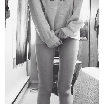 25yo loser married to her best friend.💏 Seeing where life takes us one adventure at a time. 🗺.... - LW: Never had one - she/her