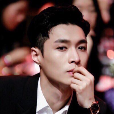 enjoy this free follow and make sure to check out @bfzhangyixing please show some support!!!