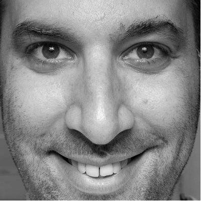 Doody Atraktsi on Twitter: "Drone pilot "amazed" to land on deck of