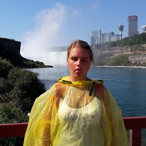 LashesSnow's profile picture. hehe