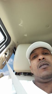 404_0408's profile picture. 