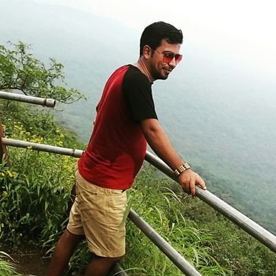 pintoo_banerjee's profile picture. 