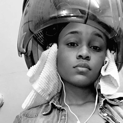 drealamelle's profile picture. SC: @drealamelle || IG: @drealamelle_ || OU '20|| 🇧🇧