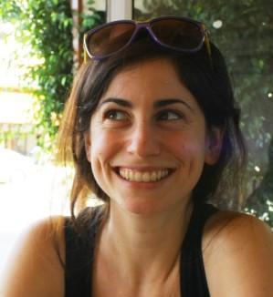 TellAviva's profile picture. An American living in Tel Aviv, blogging about advice and weddings and stuff.