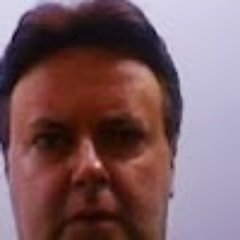 EU TRABALHO COM OPERAÇÕES FINANCEIRAS, PROPAGANDA, E GOSTO DE ESPORTES, VIAGENS, DA NATUREZA.