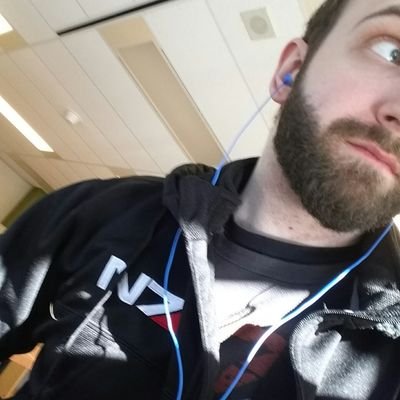 ITossedADwarf's profile picture. Bees? Bees!