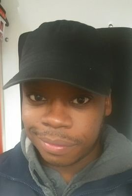 RealMajesticLee's profile picture. New to Twitter, but not to having a good time 😉
