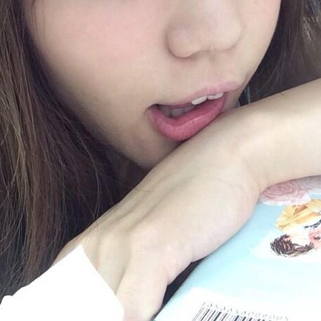 zGevcHuhdNzDO0R's profile picture. 