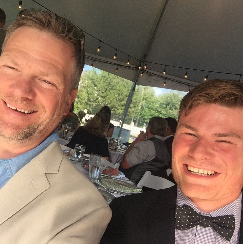 Crimsonchini's profile picture. 