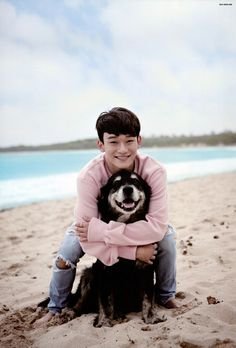 Fanbase NO Oficial de Kim Jongdae (CHEN). Miembro de EXO.
Contacto: KimJongdaeChenSpain@gmail.com