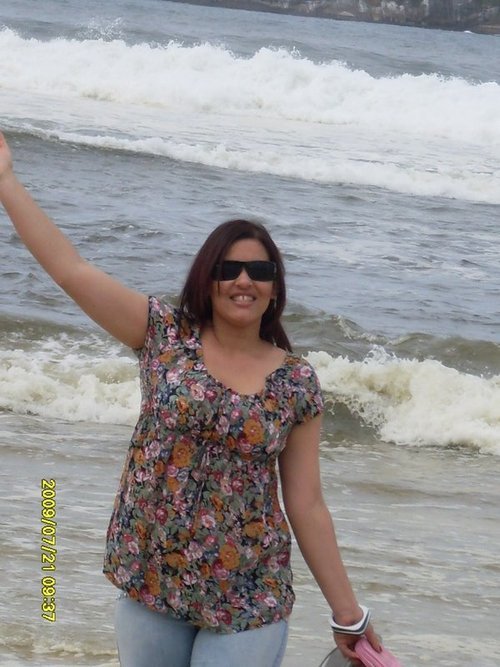 sou feliz por que amo jesus.