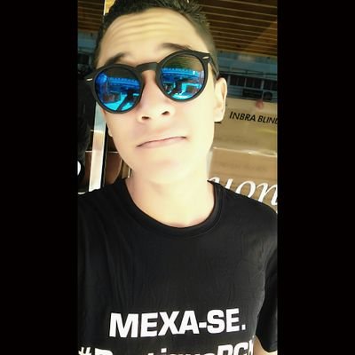 EliasChallenger's profile picture. Siga me os Bons. 
lets make it worth.
League Of Legend.