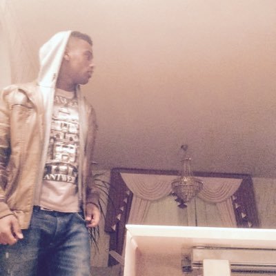 NKibrom's profile picture. En person som gillar att chilla, kanske lite för mycket.