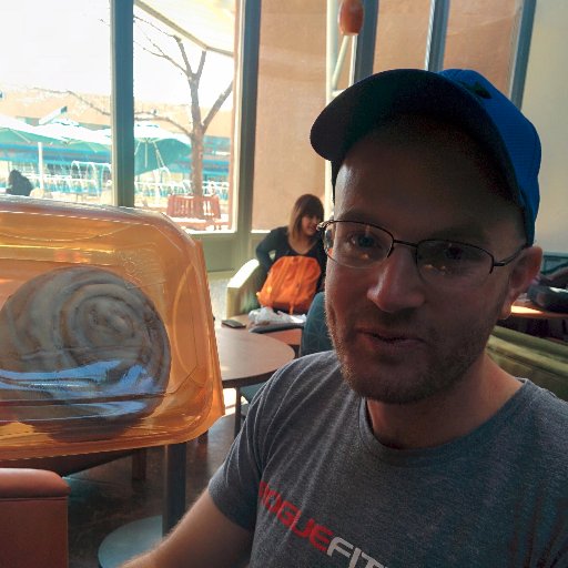 maximumschiller's profile picture. A schiller as seen through a friend