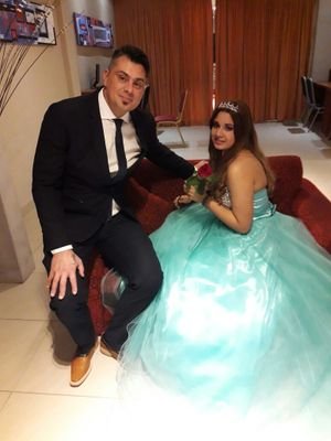 sampietroeze's profile picture. Periodistas