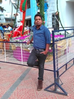 charlesrayar's profile picture. 