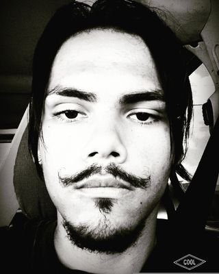 FelipeJP5's profile picture. Japão, já já estou aí de volta.