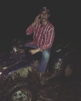 HunterBurrell2's profile picture. 