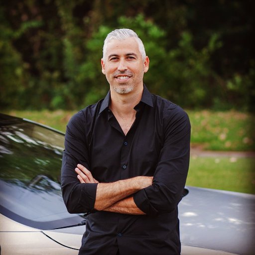 omar2345's profile picture. sports, tech, music