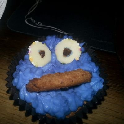 Richapp1211's profile picture. Husband, father, pessimist