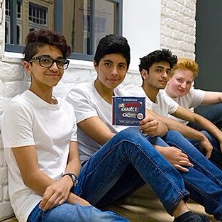 diverse_trio's profile picture. Diverse Trio is a group of 4 friends from 3 continents singing and competing on Die Grosse Chance der Chöre. Follow our musical journey and vote for us!