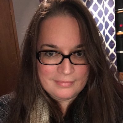 marlenalarson3's profile picture. 