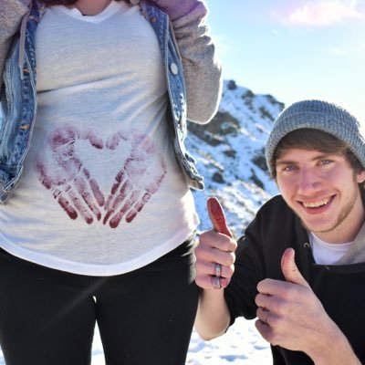 Jordan Foster, 22, I love my girlfriend, dogs, pot and snowwolf. 👌