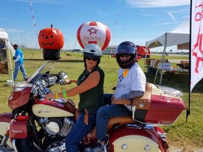 I enjoy riding, steel horses and equine!  #PBTF  #RFK  #DFWRFK  

#IndianOutlaw #Tonto #Kemosabe