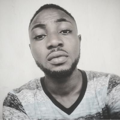 KºG! ßº!™  Am Rhyming Dope And Thats The Way A m Supposed-To// Preaching Rap To The World, Heard Em Call Me An Apostle// #TeamDopeTweets #TeamFollowBaCk