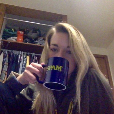 mwoman24's profile picture. 