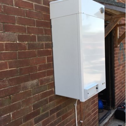 heatechservices's profile picture. 