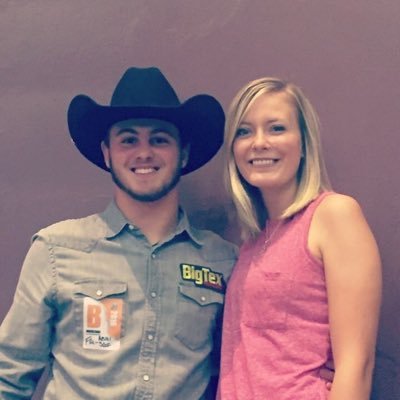 Simsy34's profile picture. 