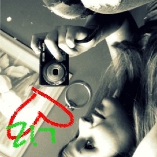 OfficialLizFans's profile picture. So, Its official, WE LOVE ELIZABETH! ( @Numbr1BIEBERfan) :D @BieberEnergy is my boo/biffle . @SweetheartTID is my twin! I am a ham.